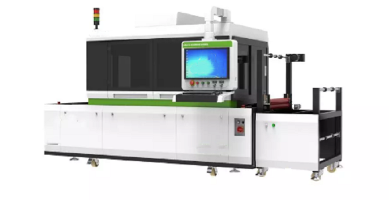 激光切割的餐桌布，營造出和睦與溫馨的家庭氛圍